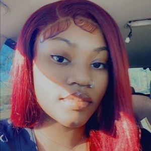 Meet your Posher, Nichole